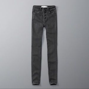 NTW Abercrombie & Fitch Super High Rise Jean